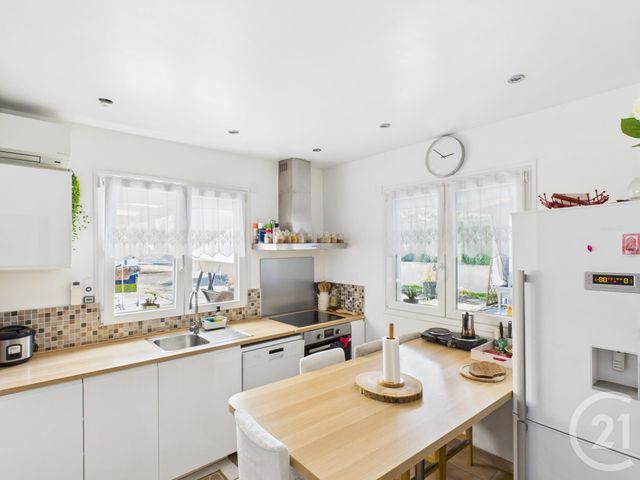 maison à vendre - 5 pièces - 278.0 m2 - TRAPPES - 78 - ILE-DE-FRANCE - Century 21 Asf Immo