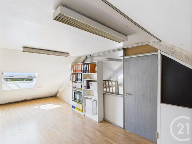 maison à vendre - 5 pièces - 278.0 m2 - TRAPPES - 78 - ILE-DE-FRANCE - Century 21 Asf Immo