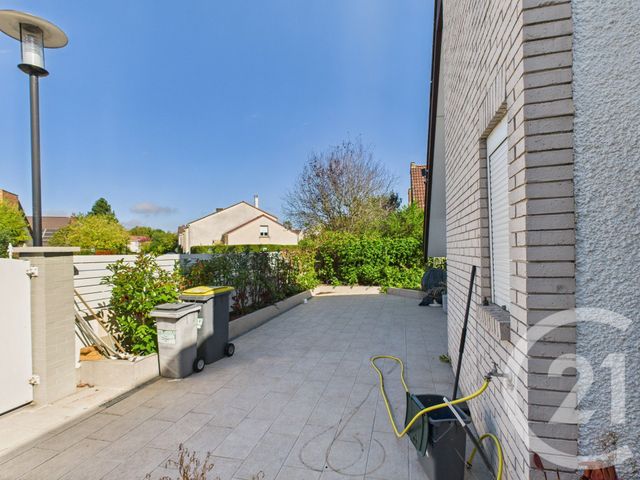 maison à vendre - 5 pièces - 250.83 m2 - MONTIGNY LE BRETONNEUX - 78 - ILE-DE-FRANCE - Century 21 Asf Immo