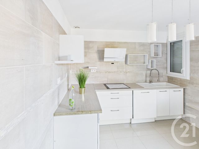 maison à vendre - 5 pièces - 250.83 m2 - MONTIGNY LE BRETONNEUX - 78 - ILE-DE-FRANCE - Century 21 Asf Immo