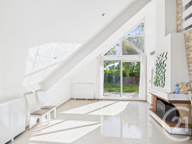 maison à vendre - 5 pièces - 250.83 m2 - MONTIGNY LE BRETONNEUX - 78 - ILE-DE-FRANCE - Century 21 Asf Immo