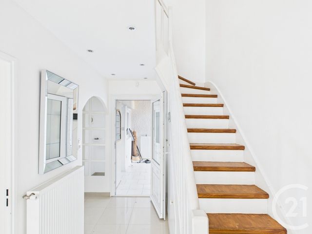 maison à vendre - 5 pièces - 250.83 m2 - MONTIGNY LE BRETONNEUX - 78 - ILE-DE-FRANCE - Century 21 Asf Immo