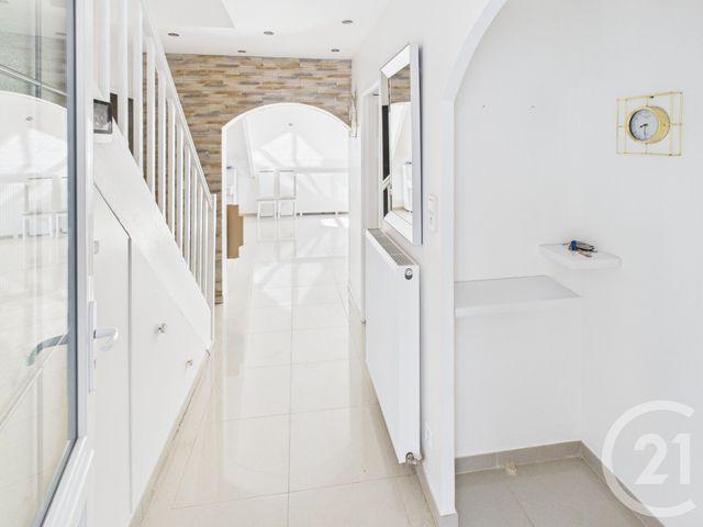 maison à vendre - 5 pièces - 250.83 m2 - MONTIGNY LE BRETONNEUX - 78 - ILE-DE-FRANCE - Century 21 Asf Immo