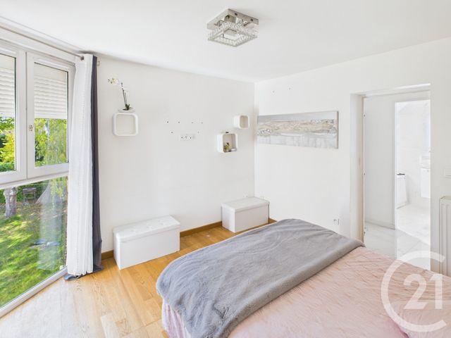 maison à vendre - 5 pièces - 250.83 m2 - MONTIGNY LE BRETONNEUX - 78 - ILE-DE-FRANCE - Century 21 Asf Immo