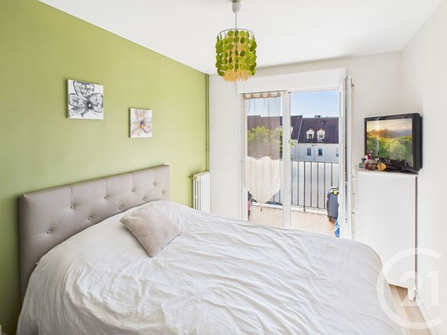 Appartement F4 à vendre - 4 pièces - 67.91 m2 - TRAPPES - 78 - ILE-DE-FRANCE - Century 21 Asf Immo