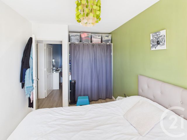 Appartement F4 à vendre - 4 pièces - 67.91 m2 - TRAPPES - 78 - ILE-DE-FRANCE - Century 21 Asf Immo