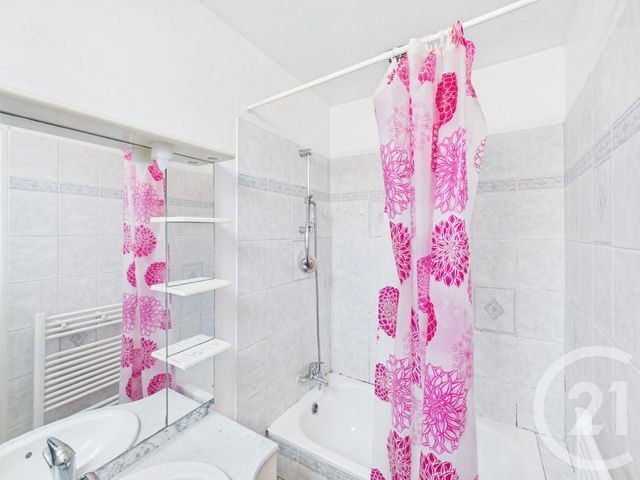 Afficher la photo en grand maison à vendre - 3 pièces - 60.0 m2 - TRAPPES - 78 - ILE-DE-FRANCE - Century 21 Asf Immo
