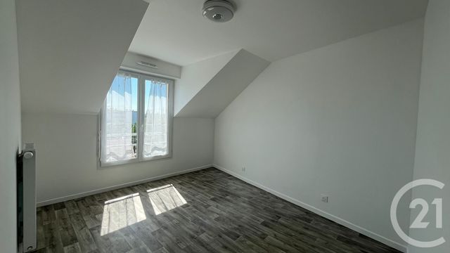 Appartement F3 à louer - 3 pièces - 58.8 m2 - TRAPPES - 78 - ILE-DE-FRANCE - Century 21 Asf Immo