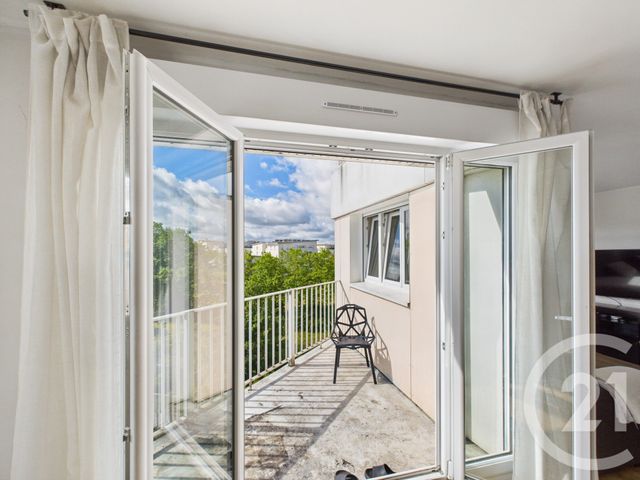 Afficher la photo en grand Appartement F3 à vendre - 3 pièces - 90.0 m2 - TRAPPES - 78 - ILE-DE-FRANCE - Century 21 Asf Immo