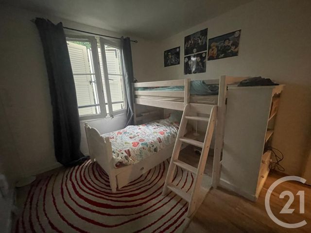 Appartement F3 à louer - 3 pièces - 58.0 m2 - TRAPPES - 78 - ILE-DE-FRANCE - Century 21 Asf Immo