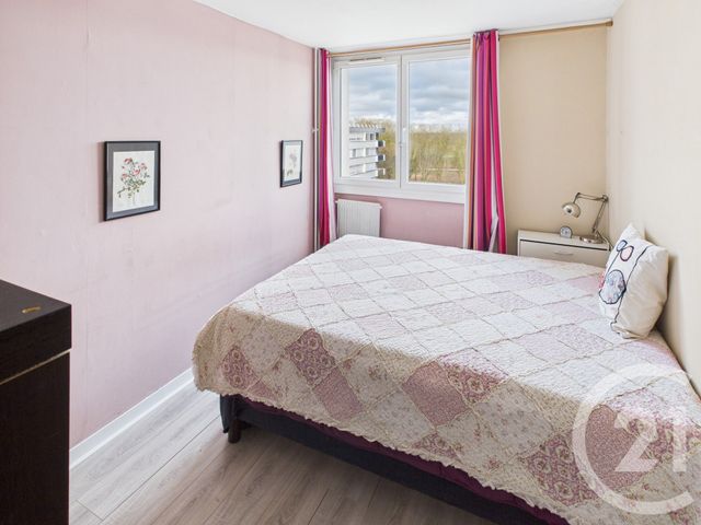 Appartement F4 à vendre - 4 pièces - 80.0 m2 - TRAPPES - 78 - ILE-DE-FRANCE - Century 21 Asf Immo