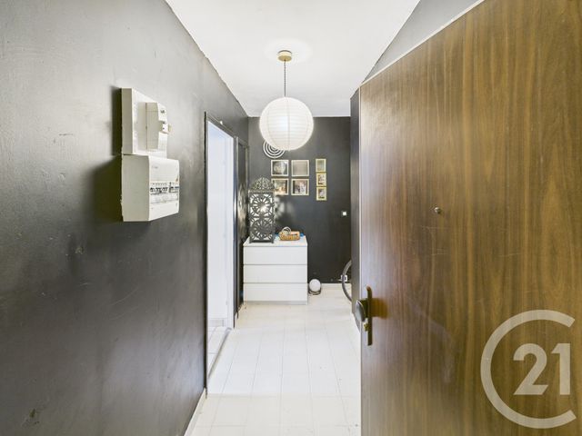 Appartement F4 à vendre - 4 pièces - 80.0 m2 - TRAPPES - 78 - ILE-DE-FRANCE - Century 21 Asf Immo