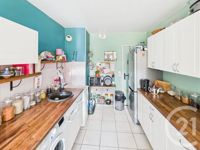 Appartement F4 à vendre - 4 pièces - 80.0 m2 - TRAPPES - 78 - ILE-DE-FRANCE - Century 21 Asf Immo