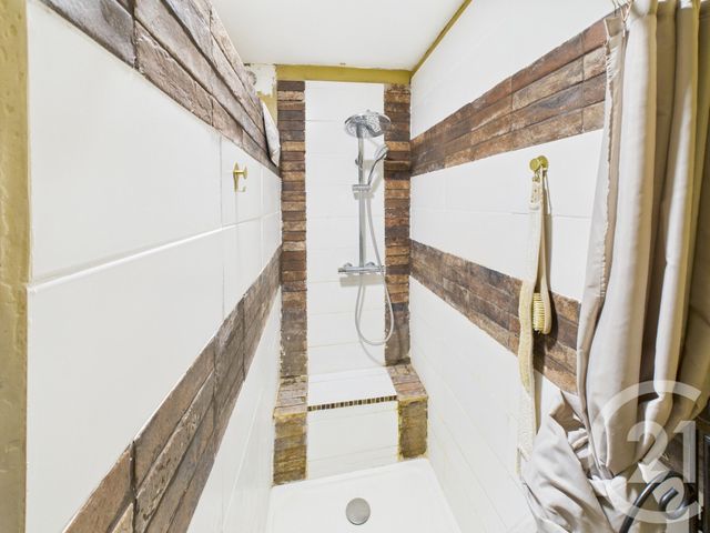 Appartement F4 à vendre - 4 pièces - 80.0 m2 - TRAPPES - 78 - ILE-DE-FRANCE - Century 21 Asf Immo