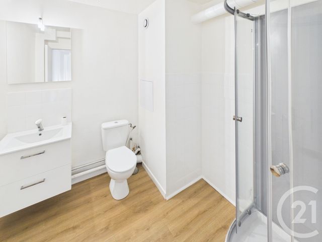 Appartement F1 à vendre - 1 pièce - 38.19 m2 - TRAPPES - 78 - ILE-DE-FRANCE - Century 21 Asf Immo