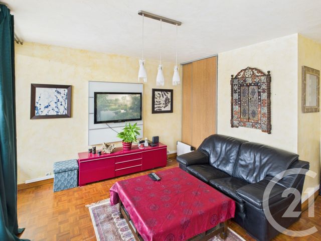 Appartement F4 à vendre - 4 pièces - 68.92 m2 - TRAPPES - 78 - ILE-DE-FRANCE - Century 21 Asf Immo