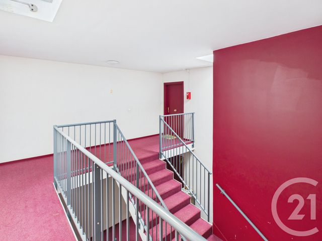 Appartement F3 à vendre - 3 pièces - 61.0 m2 - TRAPPES - 78 - ILE-DE-FRANCE - Century 21 Asf Immo