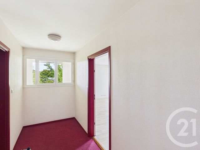 Appartement F3 à vendre - 3 pièces - 61.0 m2 - TRAPPES - 78 - ILE-DE-FRANCE - Century 21 Asf Immo