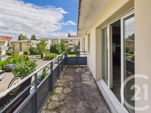 Appartement F3 à vendre - 3 pièces - 61.0 m2 - TRAPPES - 78 - ILE-DE-FRANCE - Century 21 Asf Immo