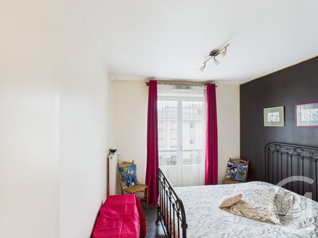 Appartement F3 à vendre - 3 pièces - 61.0 m2 - TRAPPES - 78 - ILE-DE-FRANCE - Century 21 Asf Immo