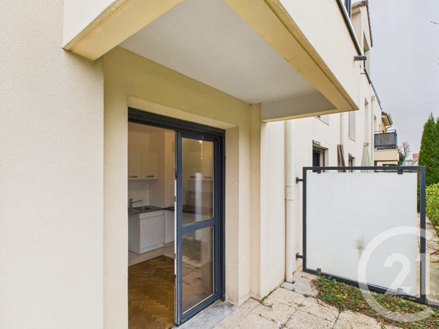 Appartement Studio à vendre - 1 pièce - 25.0 m2 - TRAPPES - 78 - ILE-DE-FRANCE - Century 21 Asf Immo