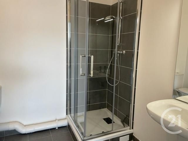 Appartement F2 à louer - 2 pièces - 40.26 m2 - TRAPPES - 78 - ILE-DE-FRANCE - Century 21 Asf Immo