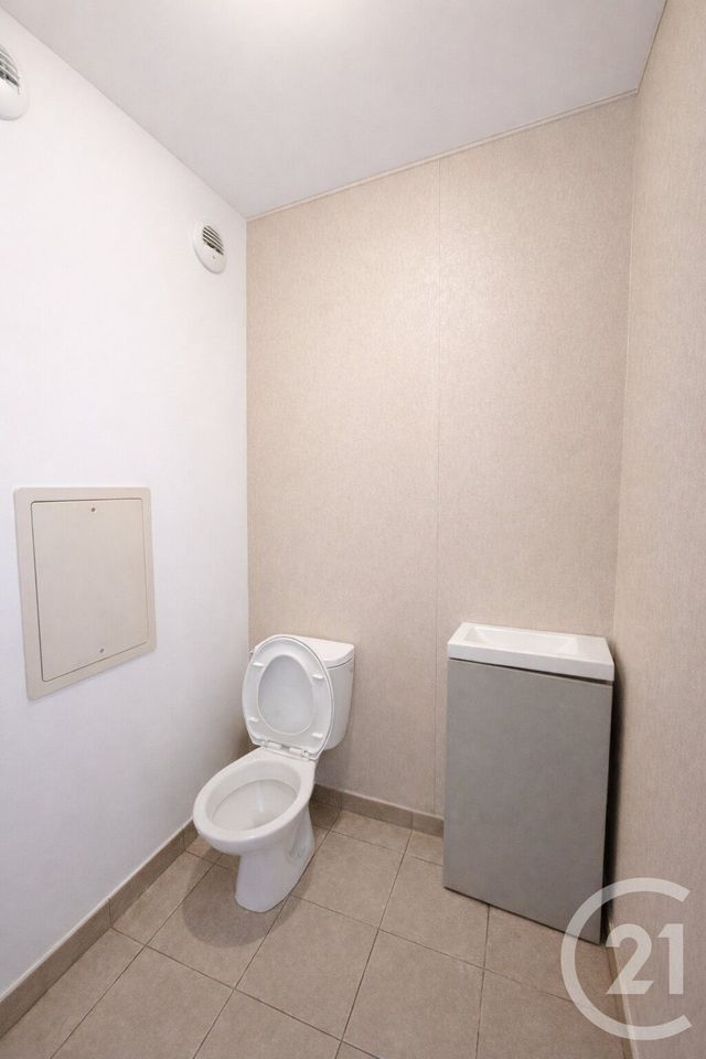 Appartement T4 à vendre - 4 pièces - 75.0 m2 - TRAPPES - 78 - ILE-DE-FRANCE - Century 21 Asf Immo