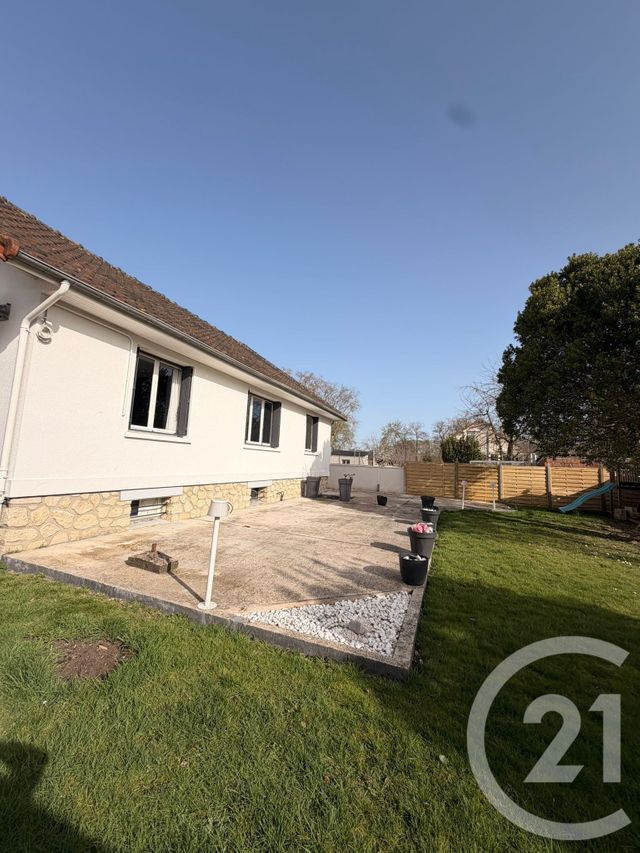maison à vendre - 4 pièces - 110.0 m2 - TRAPPES - 78 - ILE-DE-FRANCE - Century 21 Asf Immo