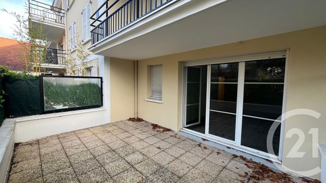 Appartement F3 à louer - 3 pièces - 63.4 m2 - TRAPPES - 78 - ILE-DE-FRANCE - Century 21 Asf Immo
