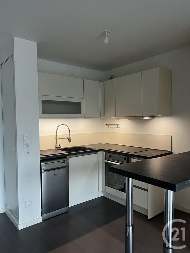 Appartement F2 à louer - 2 pièces - 36.22 m2 - TRAPPES - 78 - ILE-DE-FRANCE - Century 21 Asf Immo