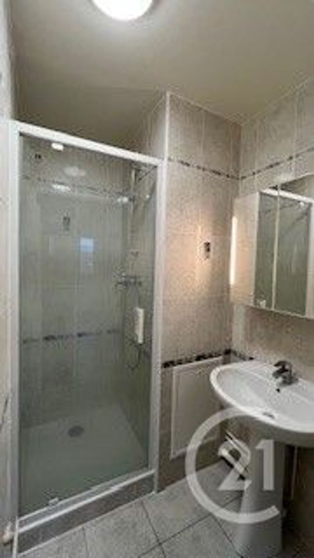 Appartement F4 à louer - 4 pièces - 86.66 m2 - MONTIGNY LE BRETONNEUX - 78 - ILE-DE-FRANCE - Century 21 Asf Immo