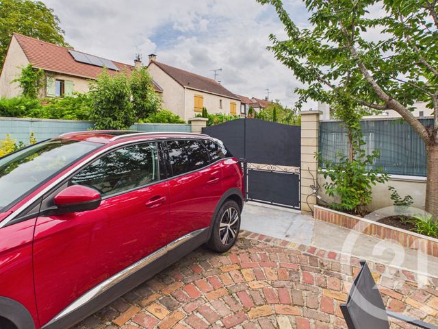 maison à vendre - 5 pièces - 121.2 m2 - TRAPPES - 78 - ILE-DE-FRANCE - Century 21 Avs Gestion