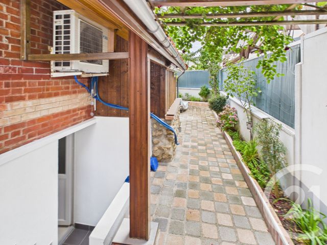 maison à vendre - 5 pièces - 121.2 m2 - TRAPPES - 78 - ILE-DE-FRANCE - Century 21 Avs Gestion