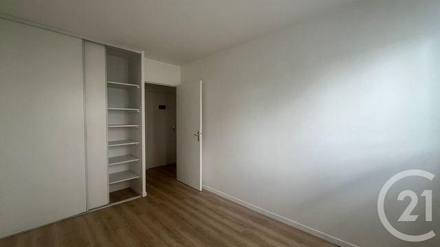 Appartement F2 à louer - 2 pièces - 46.5 m2 - ELANCOURT - 78 - ILE-DE-FRANCE - Century 21 Asf Immo