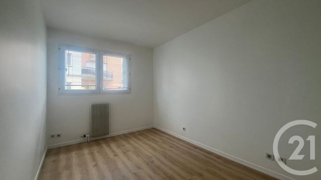 Appartement F2 à louer - 2 pièces - 46.5 m2 - ELANCOURT - 78 - ILE-DE-FRANCE - Century 21 Asf Immo