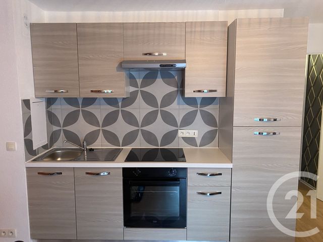 Appartement F1 à louer - 1 pièce - 24.36 m2 - TRAPPES - 78 - ILE-DE-FRANCE - Century 21 Afs Immo