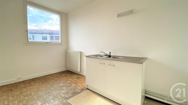 Appartement T1 à louer - 1 pièce - 28.35 m2 - FONTENAY LE FLEURY - 78 - ILE-DE-FRANCE - Century 21 Avs Gestion