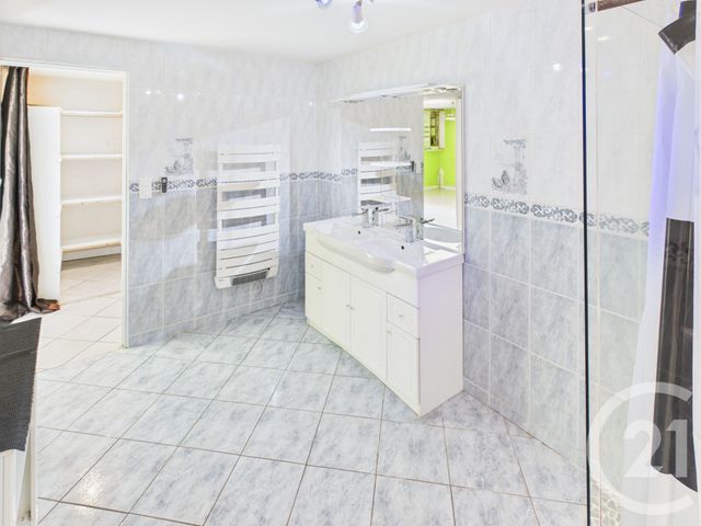 maison à vendre - 5 pièces - 274.0 m2 - TRAPPES - 78 - ILE-DE-FRANCE - Century 21 Asf Immo