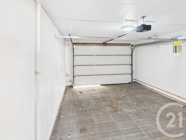maison à vendre - 5 pièces - 274.0 m2 - TRAPPES - 78 - ILE-DE-FRANCE - Century 21 Asf Immo