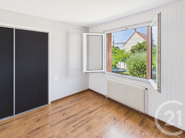 maison à vendre - 5 pièces - 274.0 m2 - TRAPPES - 78 - ILE-DE-FRANCE - Century 21 Asf Immo