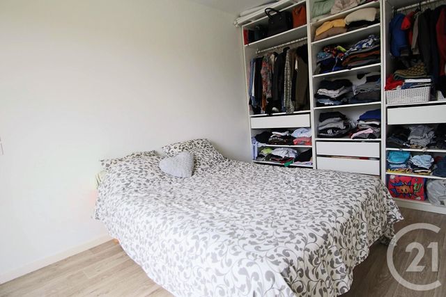Appartement T2 à louer - 2 pièces - 44.49 m2 - TRAPPES - 78 - ILE-DE-FRANCE - Century 21 Asf Immo