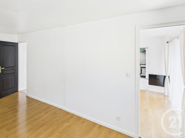 maison à louer - 2 pièces - 47.5 m2 - TRAPPES - 78 - ILE-DE-FRANCE - Century 21 Asf Immo