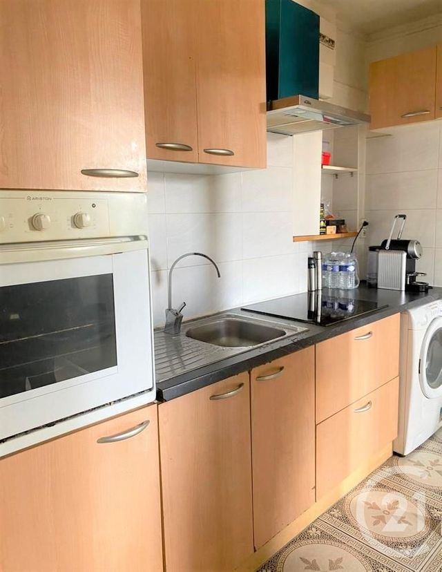 Appartement F2 à vendre - 2 pièces - 39.0 m2 - TRAPPES - 78 - ILE-DE-FRANCE - Century 21 Asf Immo